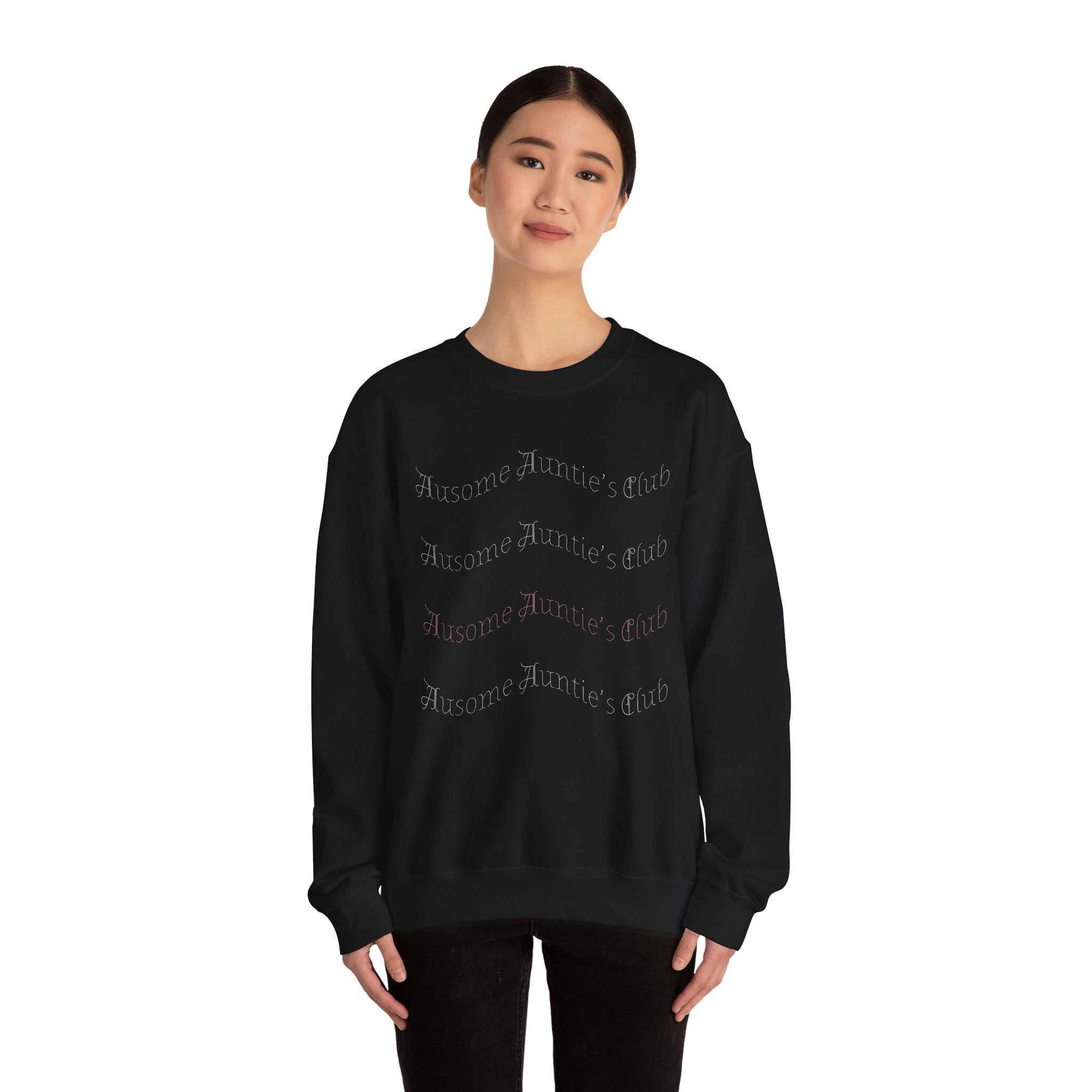 Heavy Blend™ Crewneck